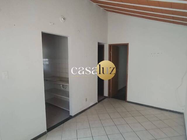 Casa para Venda em Sarzedo - 3