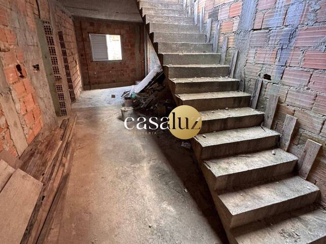 Casa para Venda em Ibirité - 3