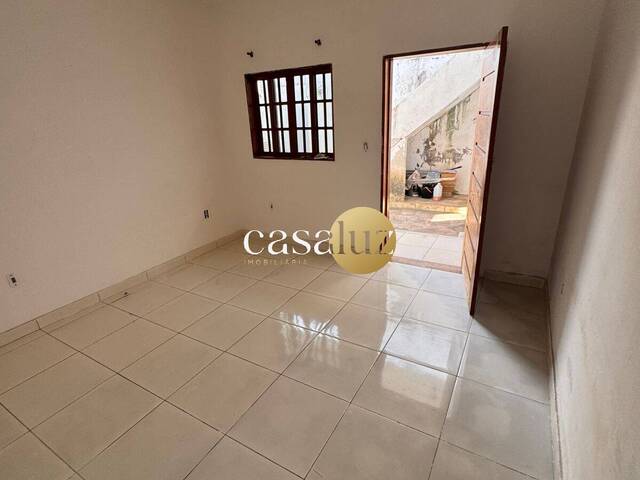 Casa para Venda em Sarzedo - 2