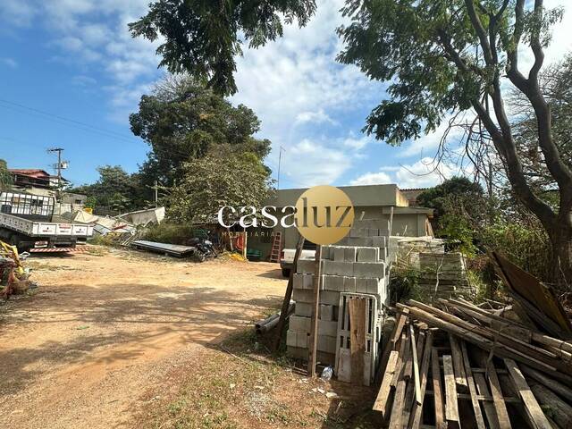 Terreno para Venda em Sarzedo - 2