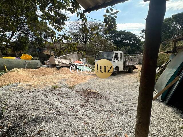 Terreno para Venda em Sarzedo - 4