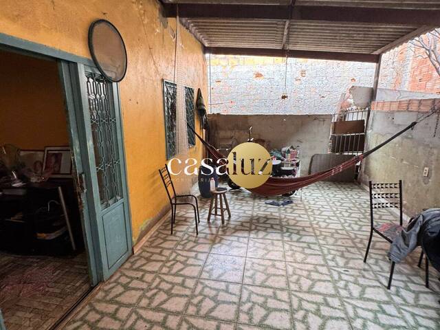 #CA0524 - Casa para Venda em São Joaquim de Bicas - MG