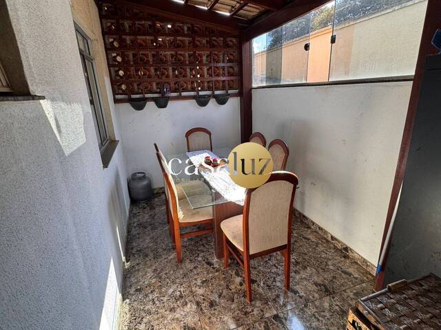Casa para Venda em Sarzedo - 3