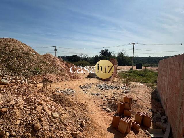 Terreno para Venda em Sarzedo - 3