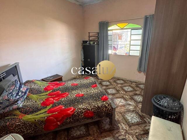 Casa para Venda em Sarzedo - 3