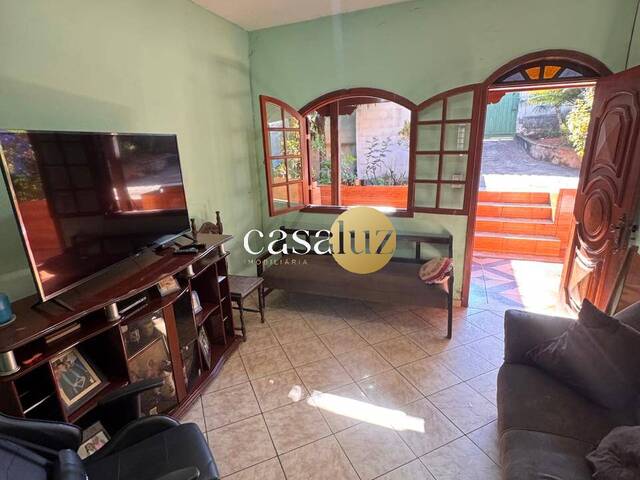 Casa para Venda em Sarzedo - 2
