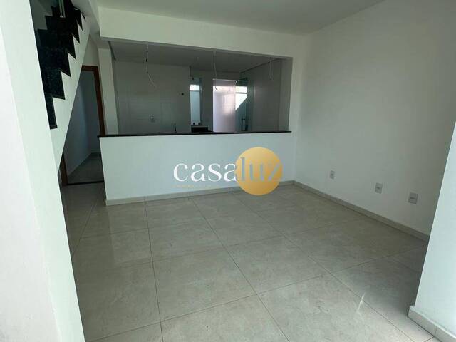 Casa para Venda em Sarzedo - 4