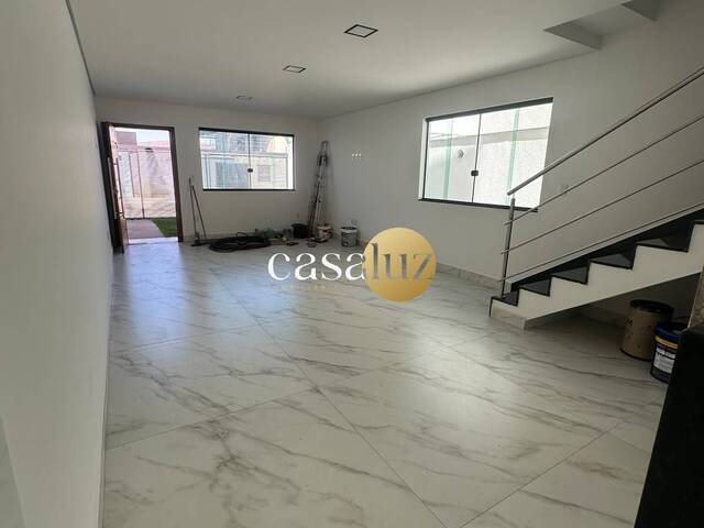 Casa para Venda em Sarzedo - 4
