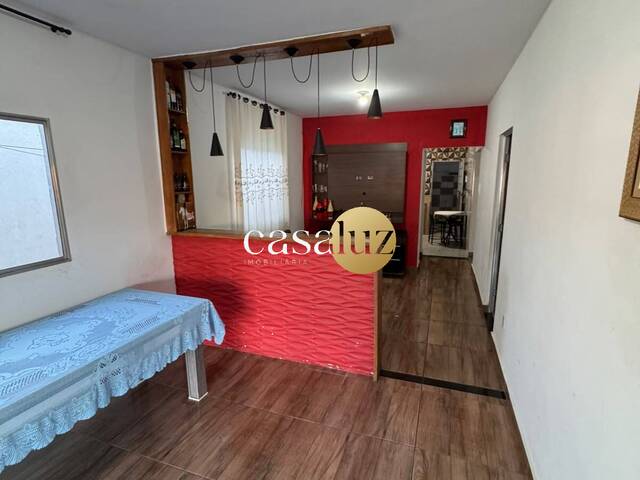 Casa para Venda em Sarzedo - 2