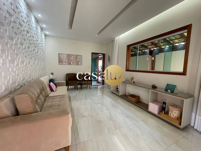 Casa para Venda em Sarzedo - 2