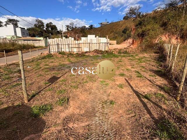 Terreno para Venda em Sarzedo - 2