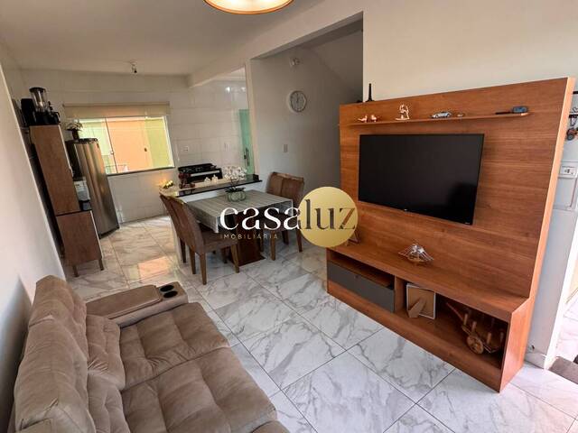 Casa para Venda em Sarzedo - 2