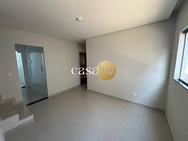 #CO0016 - Cobertura para Venda em Sarzedo - MG