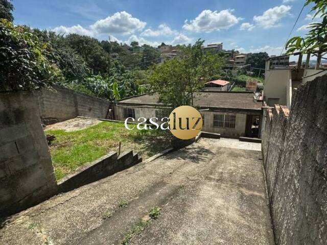 Casa para Venda em Sarzedo - 2