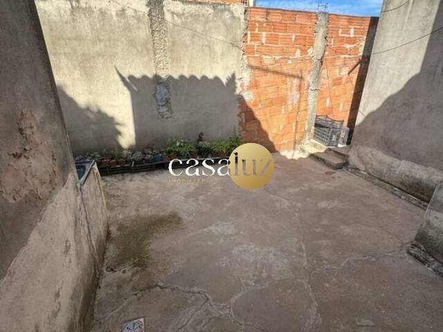 Casa para Venda em Ibirité - 5