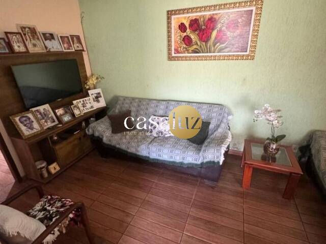 Casa para Venda em Sarzedo - 3