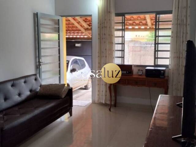 Casa para Venda em Sarzedo - 2