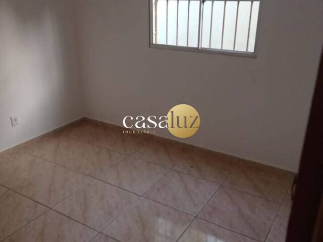 Apartamento para Venda em Sarzedo - 4