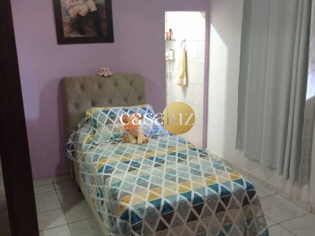 Casa para Venda em Sarzedo - 5